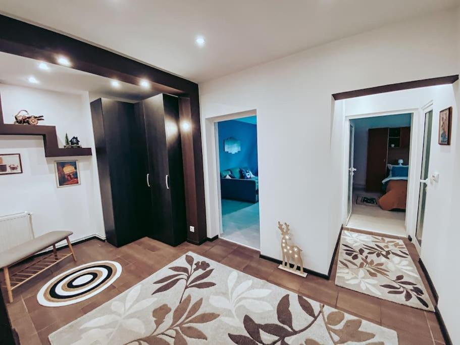 Apartment One Braşov Esterno foto